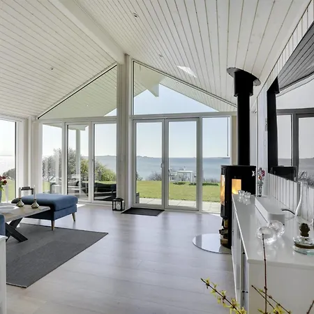 Lander - 20m From The Sea By Interhome Vakantiehuis