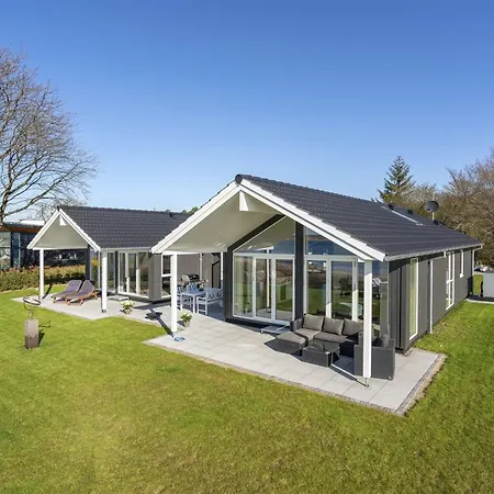 度假居 Lander - 20m From The Sea By Interhome