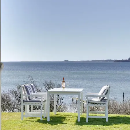 Vakantiehuis Lander - 20m From The Sea By Interhome *