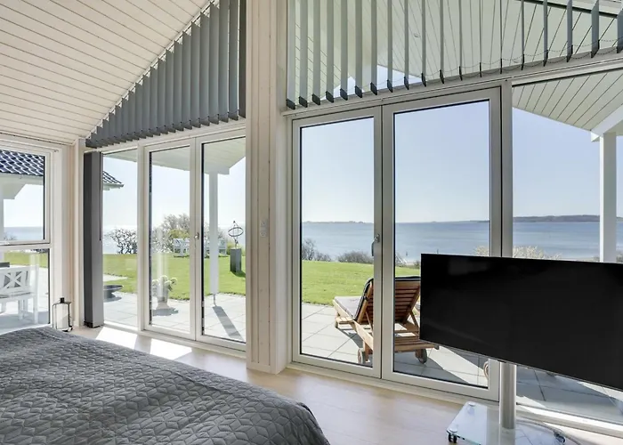 Lander - 20m From The Sea By Interhome Semesterbostad *