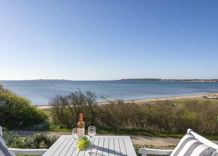 Lander - 20m From The Sea By Interhome *